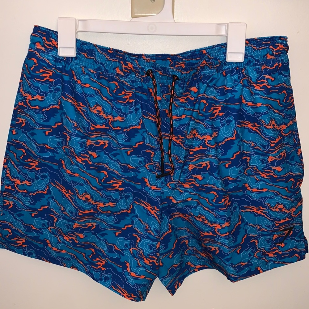 Men’s 5” swim shorts